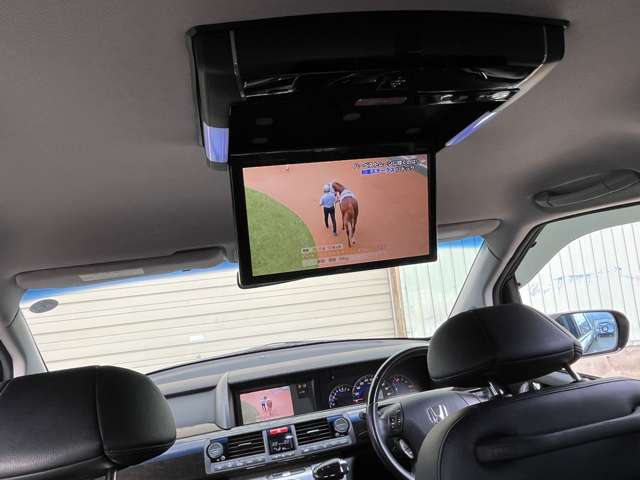 2011 Honda Elysion – thumbnail 4