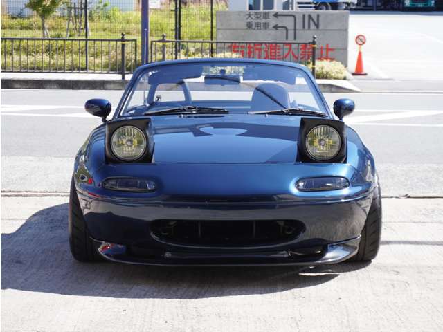 1997 Mazda Roadster – thumbnail 4