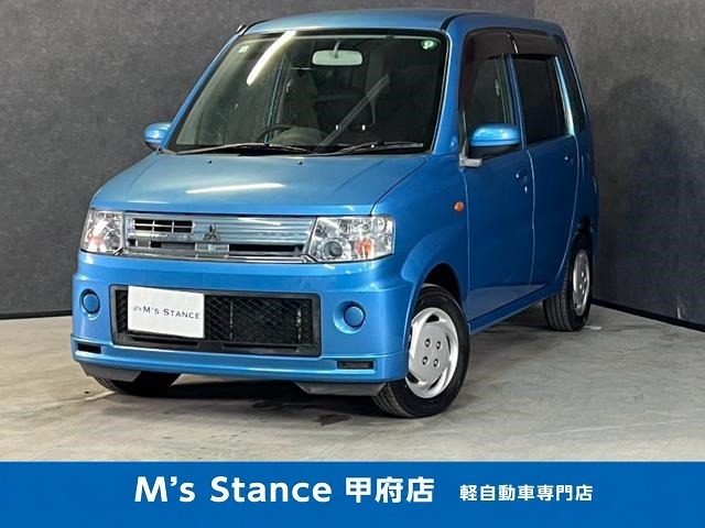 2011 Mitsubishi Toppo