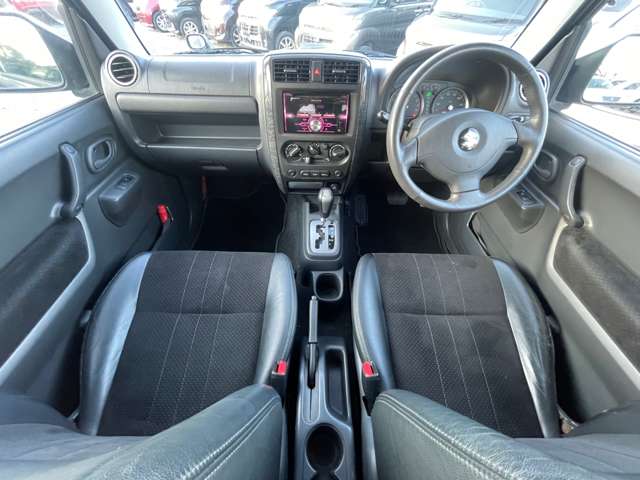 2005 Suzuki Jimny – thumbnail 3