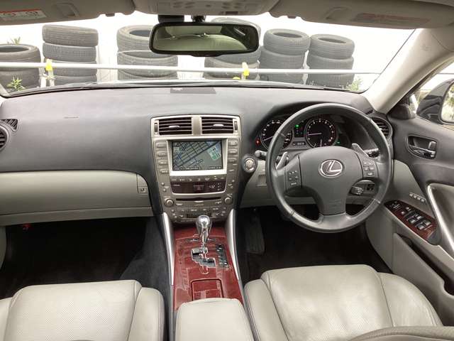 2006 Lexus IS – thumbnail 3