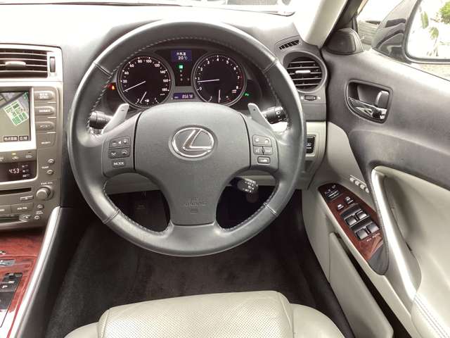 2006 Lexus IS – thumbnail 4