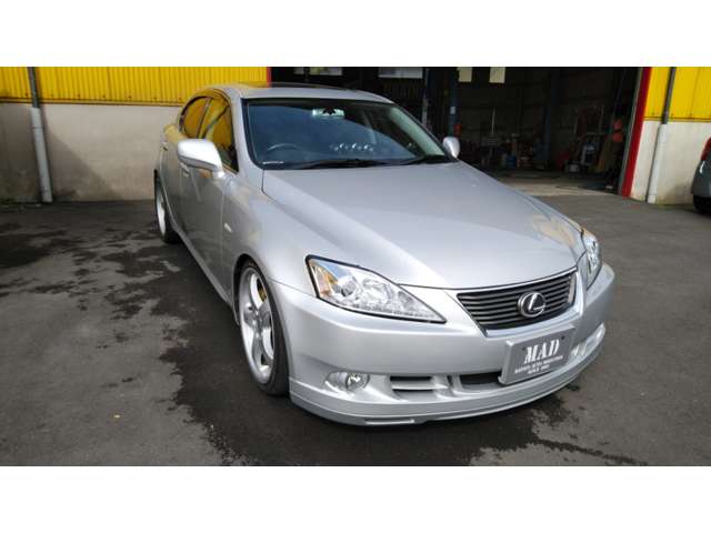 2006 Lexus IS – thumbnail 2