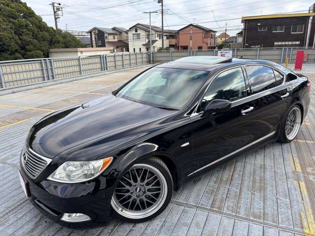 2006 Lexus LS – thumbnail 3