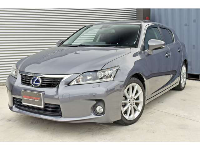 2011 Lexus CT – thumbnail 2