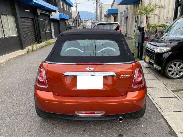 2011 MINI Mni Convertible – thumbnail 4