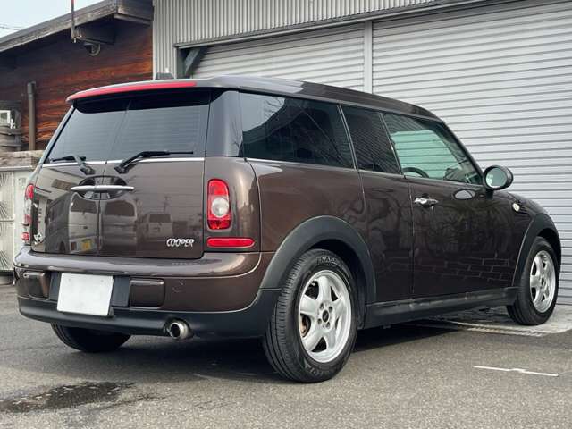 2010 MINI MINI Clubman – thumbnail 4
