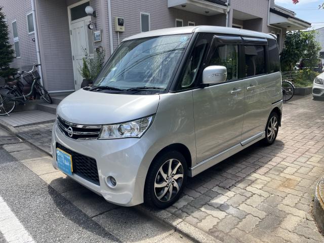 2011 Nissan Roox