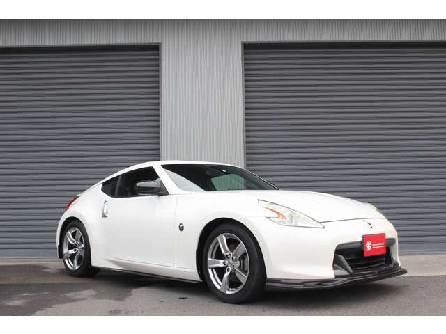 2009 Nissan Fairlady Z – thumbnail 2
