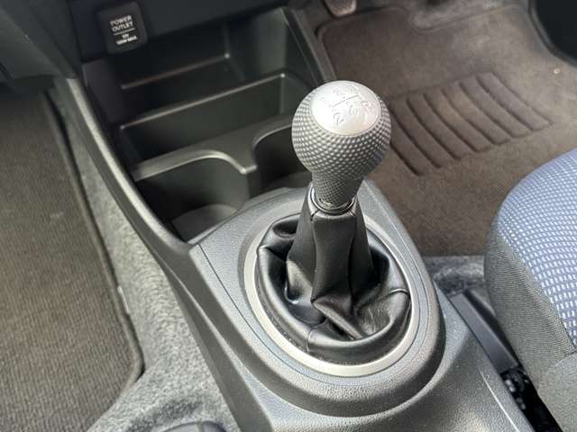 2011 Honda Fit – thumbnail 3