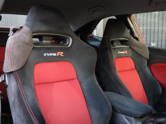 2011 Honda Civic Type R Euro – thumbnail 4