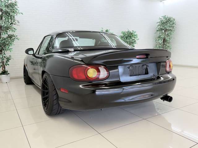 1999 Mazda Roadster – thumbnail 4