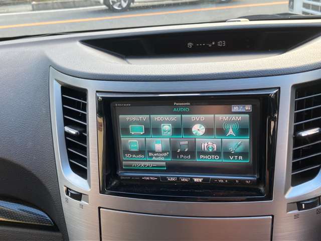 2010 Subaru Legacy B4 – thumbnail 3