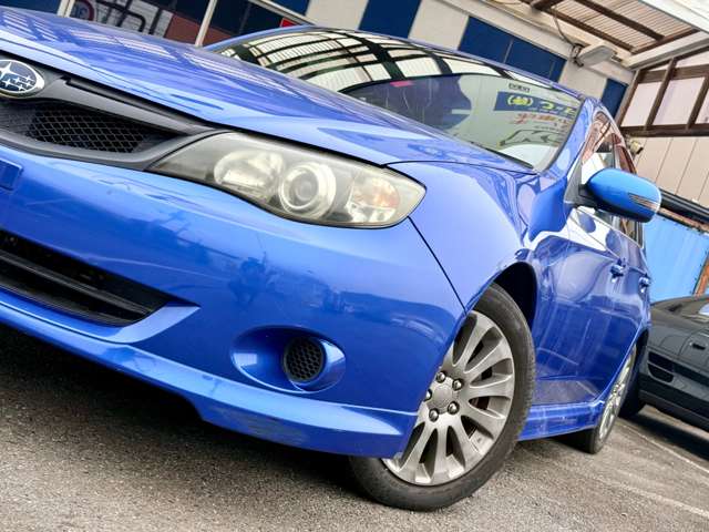 2011 Subaru Impreza Hatchback – thumbnail 4
