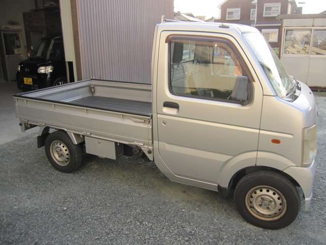 2004 Suzuki Carry – thumbnail 4