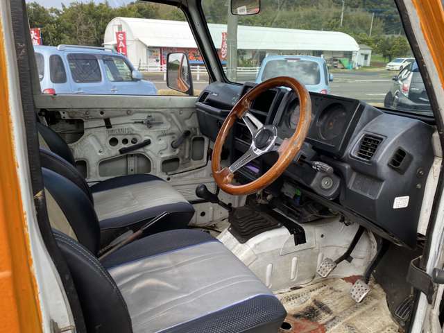 1990 Suzuki Jimny – thumbnail 4