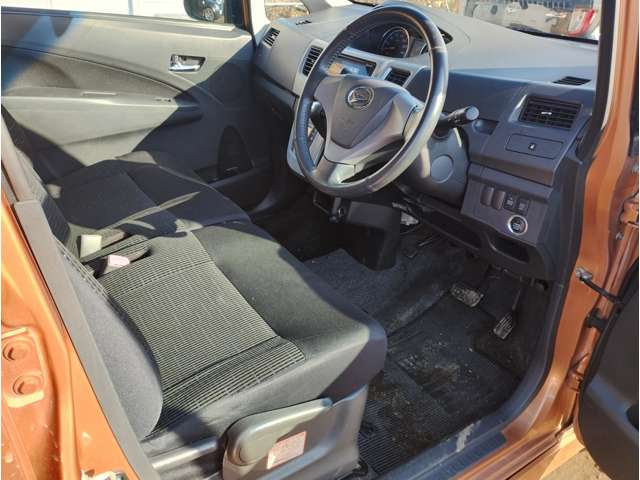 2011 Daihatsu Move – thumbnail 3
