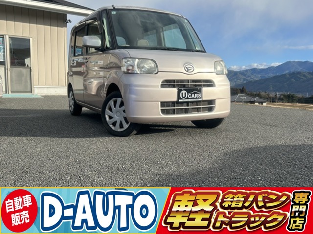 2011 Daihatsu Tanto