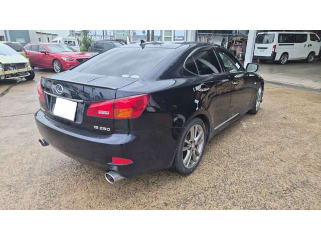 2008 Lexus IS – thumbnail 4
