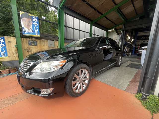 2009 Lexus LS – thumbnail 3