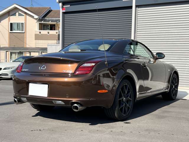 2006 Lexus SC – thumbnail 3