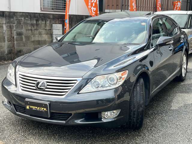 2010 Lexus LS – thumbnail 3