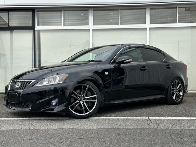2011 Lexus IS – thumbnail 2
