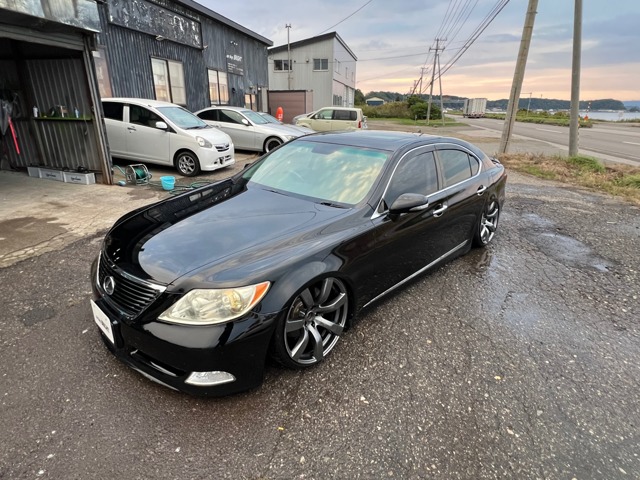 2007 Lexus LS