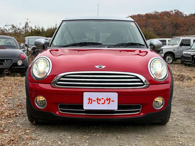 2010 MINI MINI Clubman – thumbnail 2