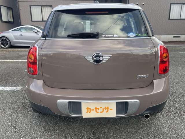 2011 MINI MINI Crossover – thumbnail 3