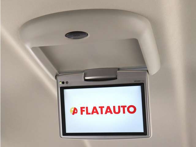 2010 Toyota Vellfire – thumbnail 2