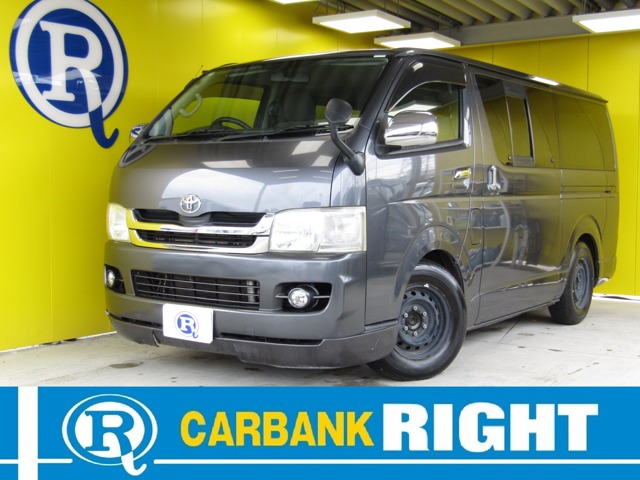 2010 Toyota Hiace