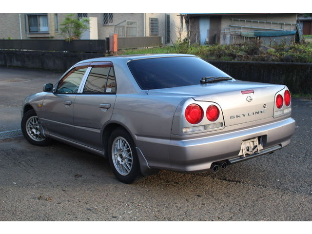 1998 Nissan Skyline – thumbnail 2