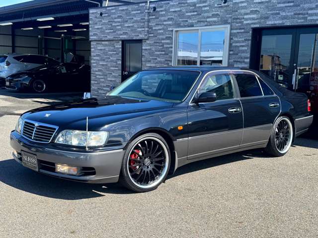 1997 Nissan Cima – thumbnail 3