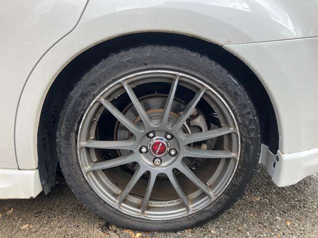 2011 Subaru Legacy Touring Wagon – thumbnail 3