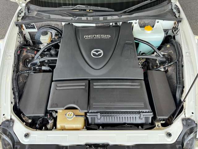 2011 Mazda RX-8 – thumbnail 3