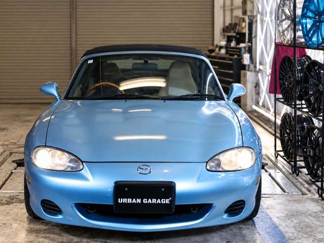 2002 Mazda Roadster – thumbnail 2