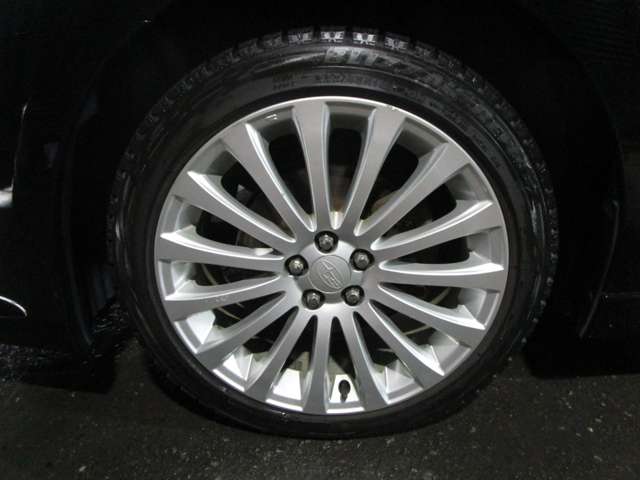 2011 Subaru Legacy B4 – thumbnail 2