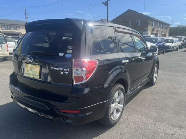 2011 Subaru Forester – thumbnail 4
