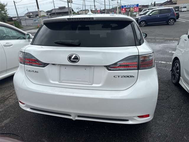 2011 Lexus CT – thumbnail 3