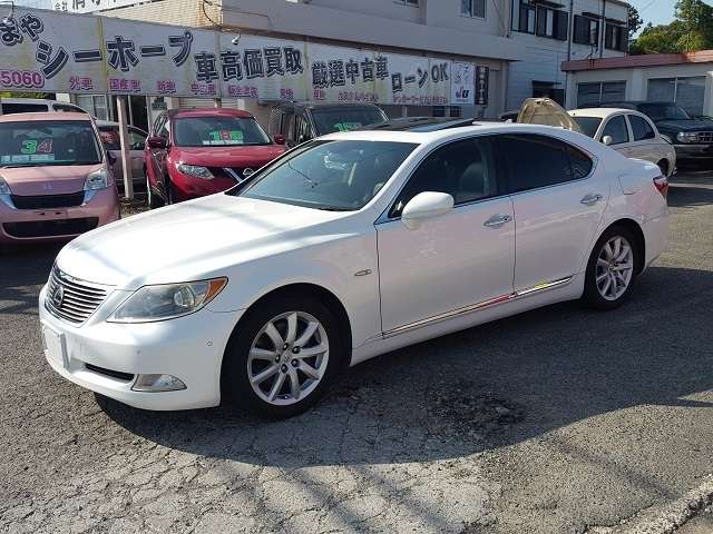 2007 Lexus LS – thumbnail 2