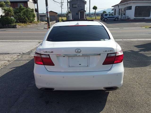 2007 Lexus LS – thumbnail 4
