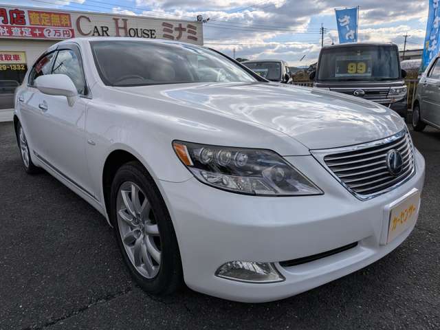 2007 Lexus LS Hybrid – thumbnail 4