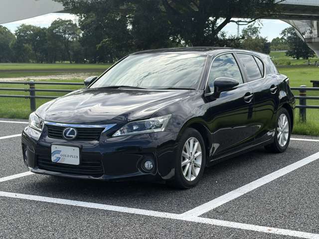 2011 Lexus CT – thumbnail 2