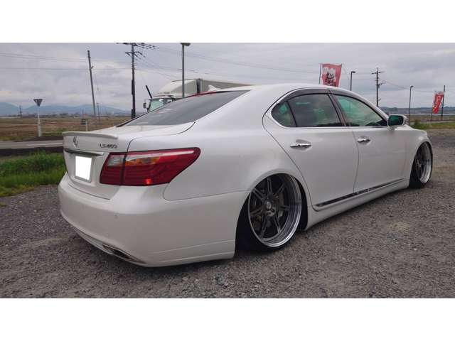 2007 Lexus LS – thumbnail 4