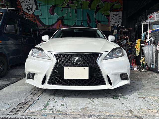 2008 Lexus IS – thumbnail 2