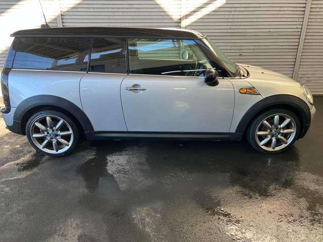 2008 MINI MINI Clubman – thumbnail 2
