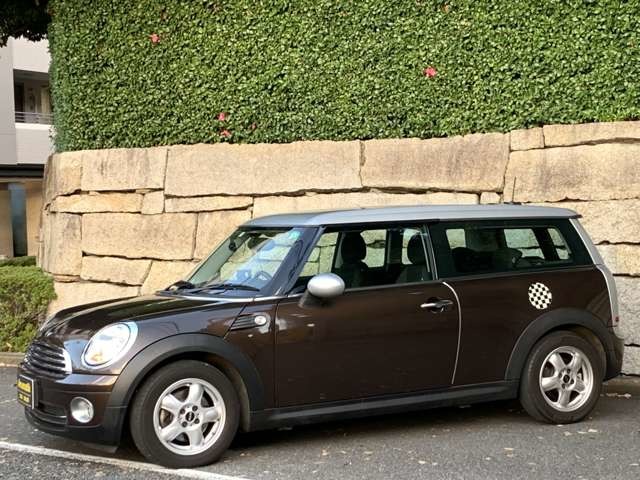 2009 MINI MINI Clubman – thumbnail 2