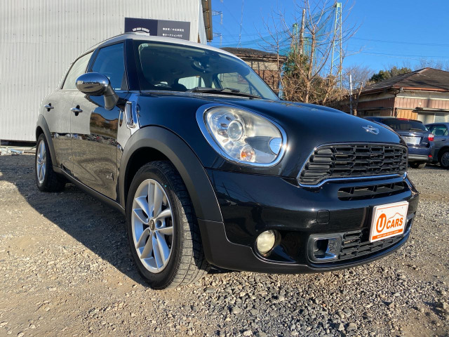 2011 MINI MINI Crossover – thumbnail 2