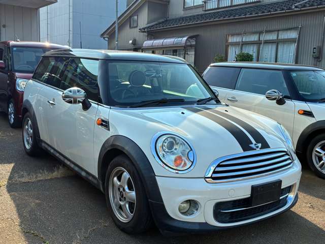 2011 MINI MINI Clubman – thumbnail 2